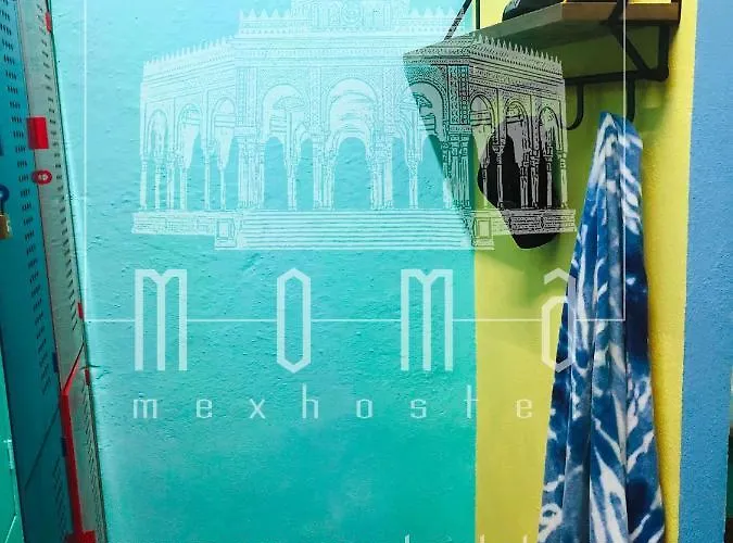 Moma Mexhostel Pensión *